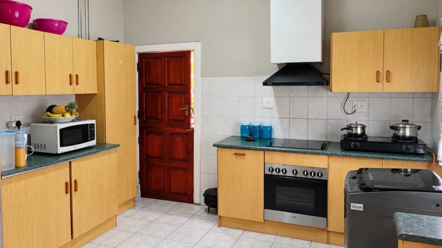 To Let 2 Bedroom Property for Rent in Cambridge Eastern Cape